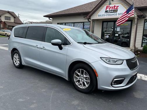 GRAY 2023 Chrysler Pacifica Touring