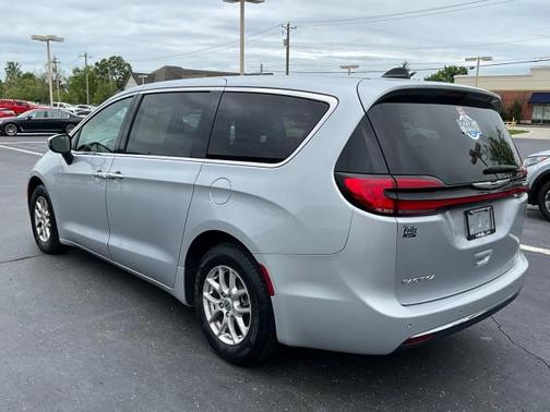 GRAY 2023 Chrysler Pacifica Touring