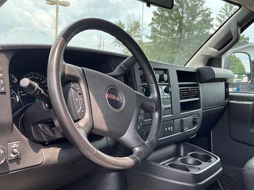 2023 GMC Savana 2500 Work Van