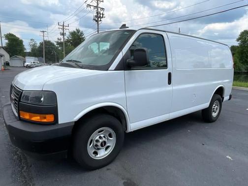 2023 GMC Savana 2500 Work Van