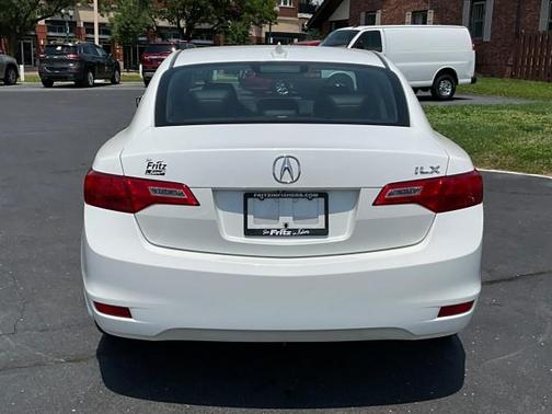 2014 Acura ILX 2.0L Technology