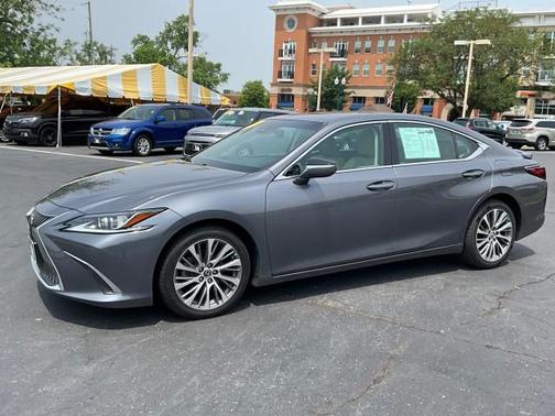 2021 Lexus ES 250 Base