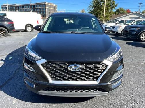 2021 Hyundai TUCSON SE