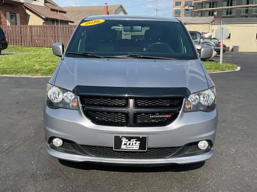 Billet Silver Metallic Clearcoat 2016 Dodge Grand Caravan SXT