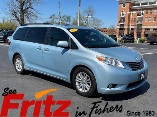 2015 Toyota Sienna XLE