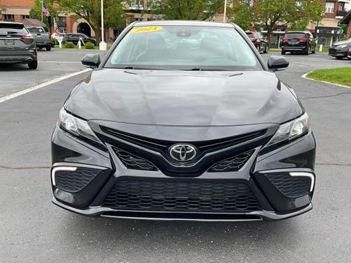 Midnight Black Metallic 2024 Toyota Camry SE