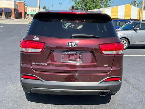 2017 Kia Sorento LX