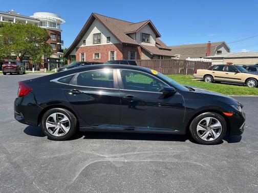 Crystal Black Pearl 2020 Honda Civic LX