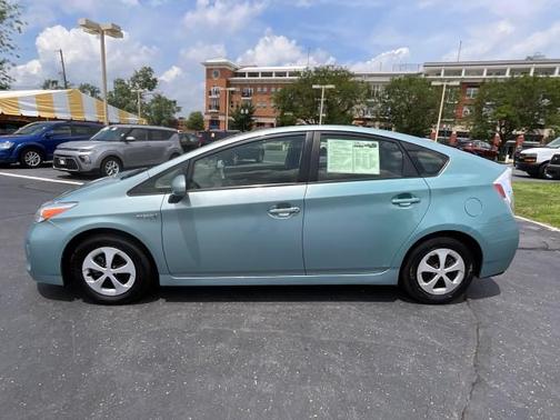 2014 Toyota Prius Two