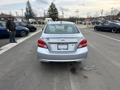 2018 Mitsubishi Mirage G4 ES