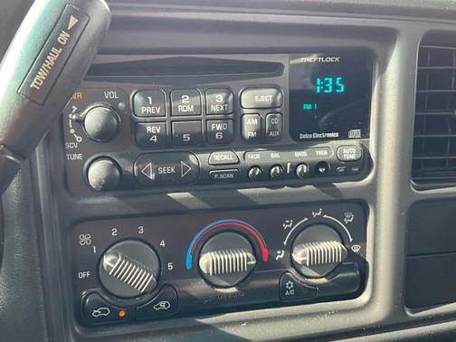 2000 Chevrolet Silverado 1500 Base