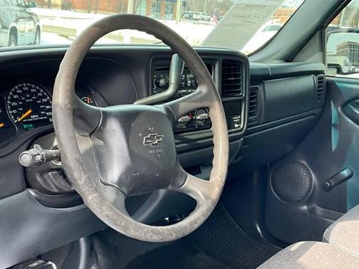 2000 Chevrolet Silverado 1500 Base