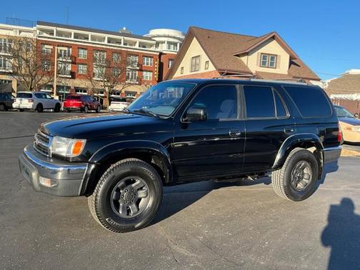 2000 Toyota 4Runner SR5