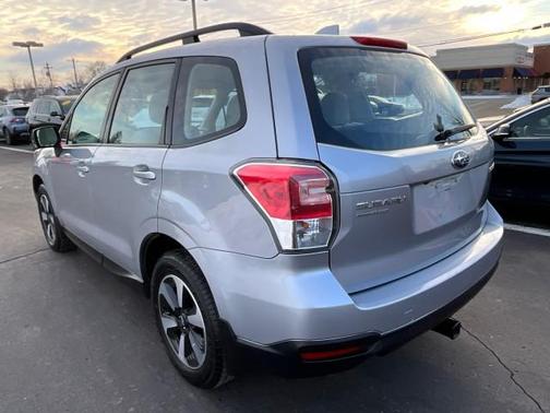 2017 Subaru Forester 2.5i
