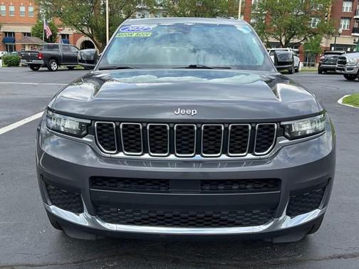 2022 Jeep Grand Cherokee L Laredo