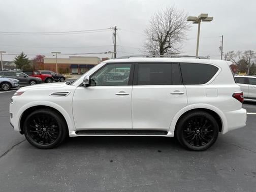 2023 Nissan Armada Platinum 4WD