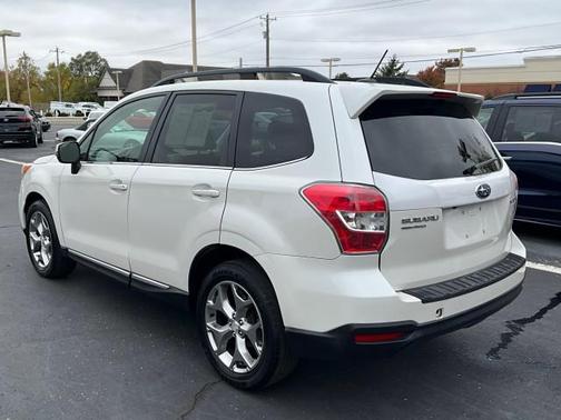 2015 Subaru Forester 2.5i Touring