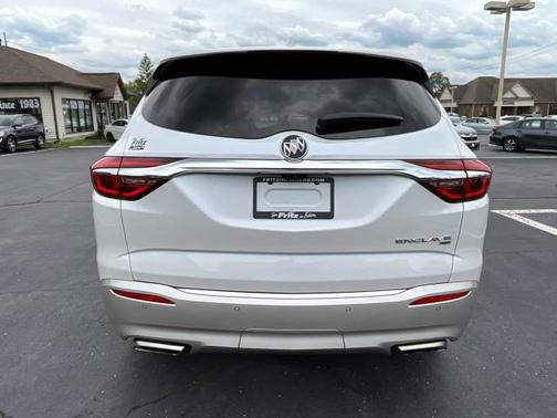 White Frost Tricoat 2019 Buick Enclave Avenir