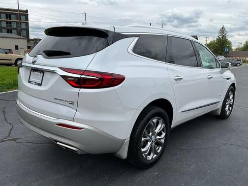 White Frost Tricoat 2019 Buick Enclave Avenir