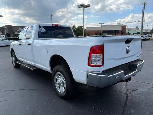 2021 RAM 2500 Tradesman Crew Cab 4x4 8' Box