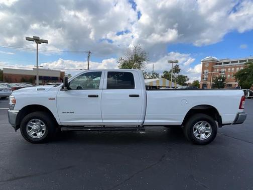 2021 RAM 2500 Tradesman Crew Cab 4x4 8' Box