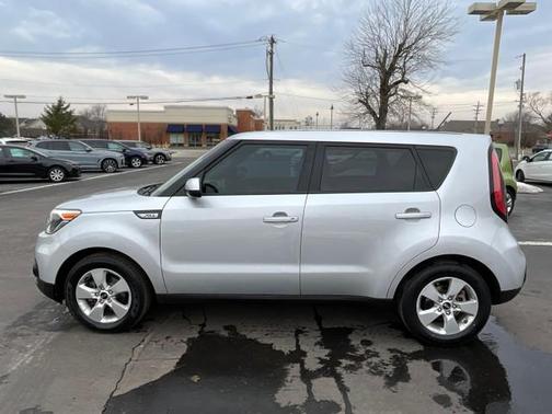 2017 Kia Soul Base