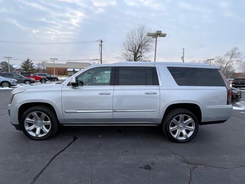 2020 Cadillac Escalade ESV Premium Luxury