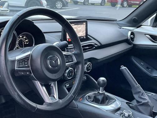 2020 Mazda MX-5 Miata RF Grand Touring