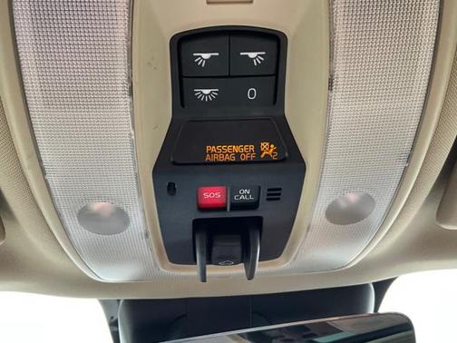 Caspian Blue Metallic 2015 Volvo XC60 T6