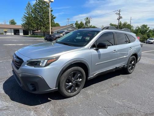 Crystal Black Silica 2020 Subaru Outback Onyx Edition XT