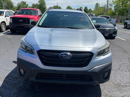 Crystal Black Silica 2020 Subaru Outback Onyx Edition XT