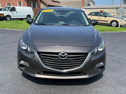 2016 Mazda Mazda3 i Sport