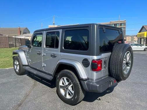 Billet Silver Metallic Clearcoat 2019 Jeep Wrangler Unlimited Sahara