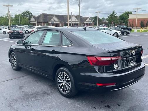 BLACK 2021 Volkswagen Jetta 1.4T SE