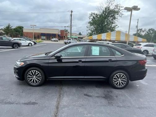 BLACK 2021 Volkswagen Jetta 1.4T SE