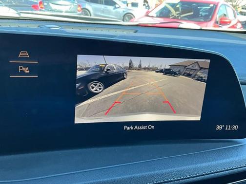 Argent Silver Metallic 2024 Cadillac XT4 Premium Luxury