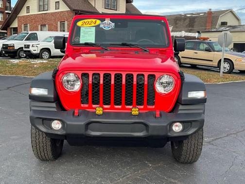 2024 Jeep Wrangler Sport S