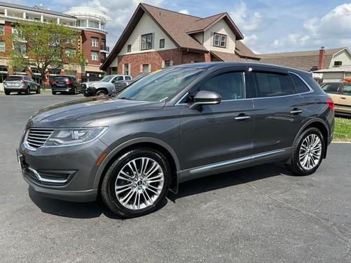 Magnetic Gray Metallic 2017 Lincoln MKX Reserve