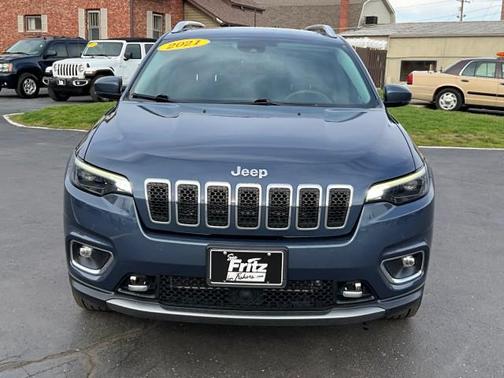 Slate Blue Pearlcoat 2021 Jeep Cherokee Limited