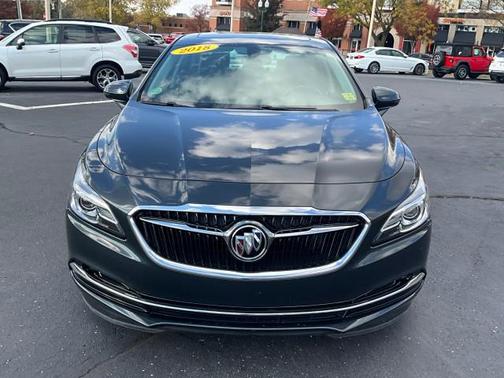2018 Buick LaCrosse Essence