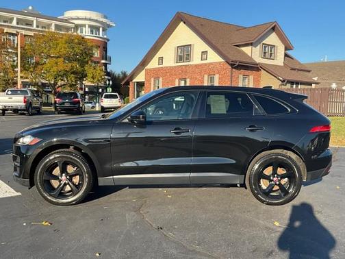 2017 Jaguar F-PACE 35t Premium