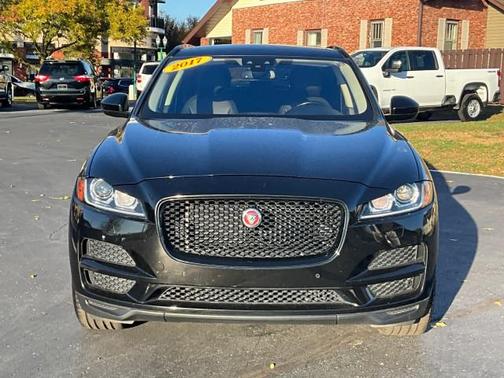 2017 Jaguar F-PACE 35t Premium