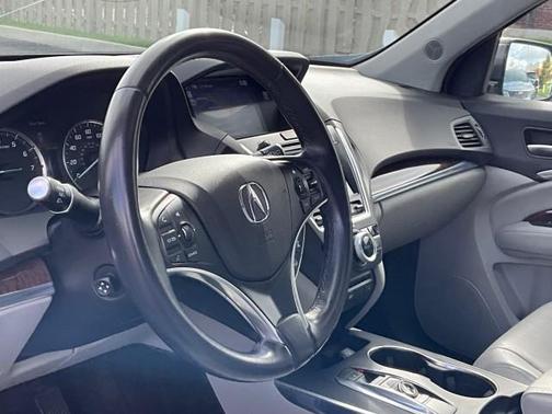 2017 Acura MDX 3.5L w/Technology Package