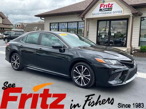 2020 Toyota Camry SE