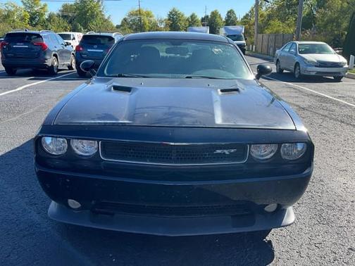 2014 Dodge Challenger SXT