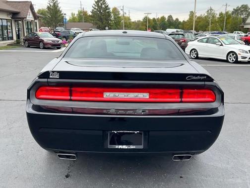 2014 Dodge Challenger SXT
