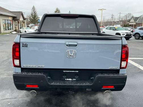 2022 Honda Ridgeline Black