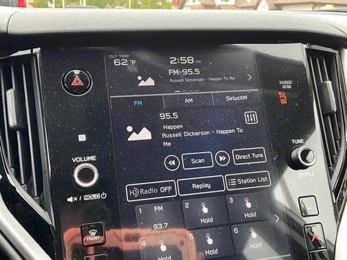 Crystal White Pearl 2025 Subaru Outback Premium