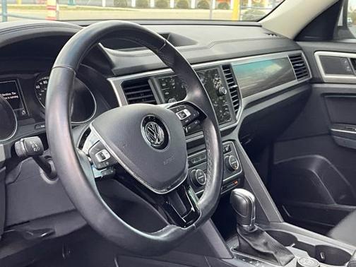 2019 Volkswagen Atlas 3.6L SE w/Technology