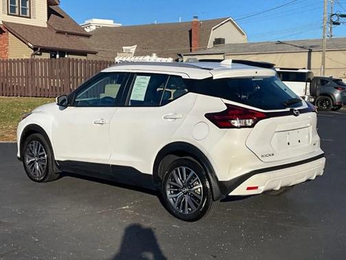 2024 Nissan Kicks SV